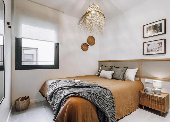 Zubia - 2 Bedrooms In Eixample Esquerra * Barcellona