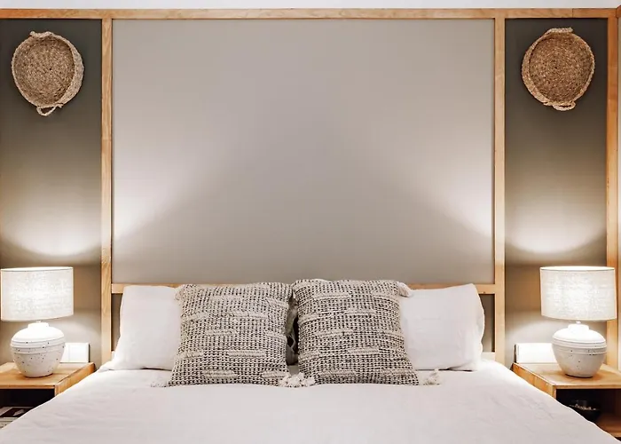 Zubia - 2 Bedrooms In Eixample Esquerra Appartamento