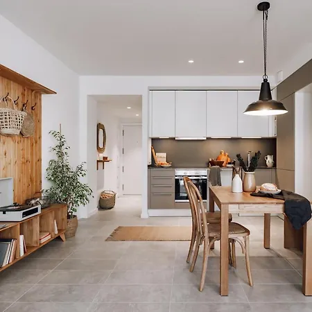 Zubia - 2 Bedrooms In Eixample Esquerra Barcelona