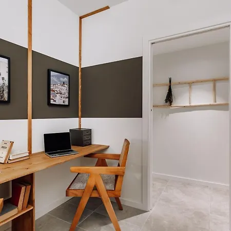 Zubia - 2 Bedrooms In Eixample Esquerra Barcelona