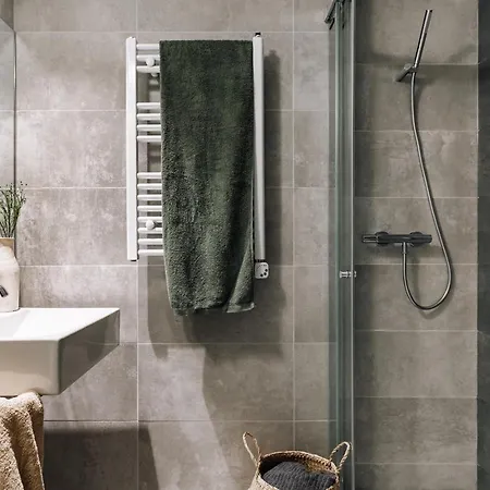 Zubia - 2 Bedrooms In Eixample Esquerra Apartmán Barcelona